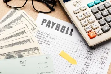 Top 7 Benefits of Payroll Outsourcing Services for UK Businesses in 2025